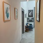 Glocal Flat Maqueda Palermo