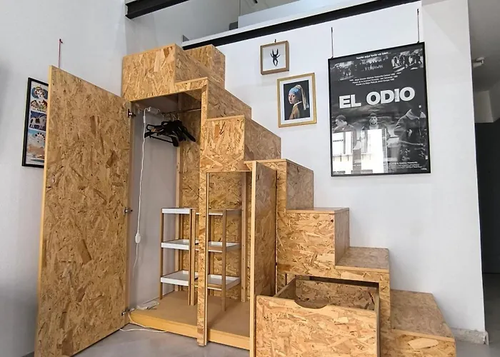 Glocal Flat Maqueda شقة *