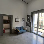 Glocal Flat Maqueda Daire