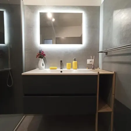 Glocal Flat Maqueda Апартаменты *